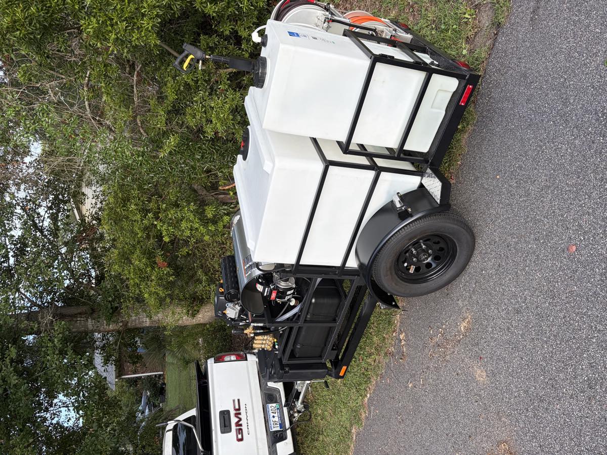 The GridWash Utility wash trailer with tanks and pump